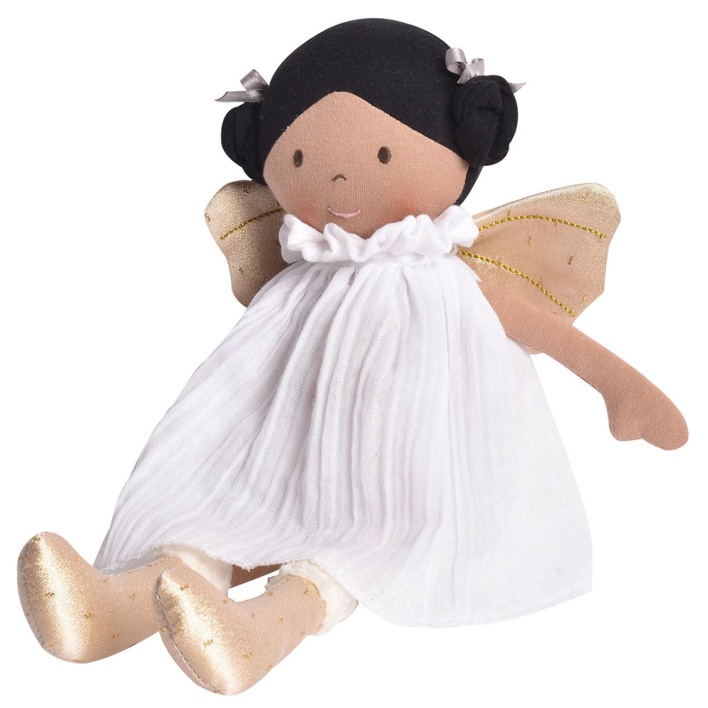 Poupée fée en robe de coton biologique blanc avec ailes dorées