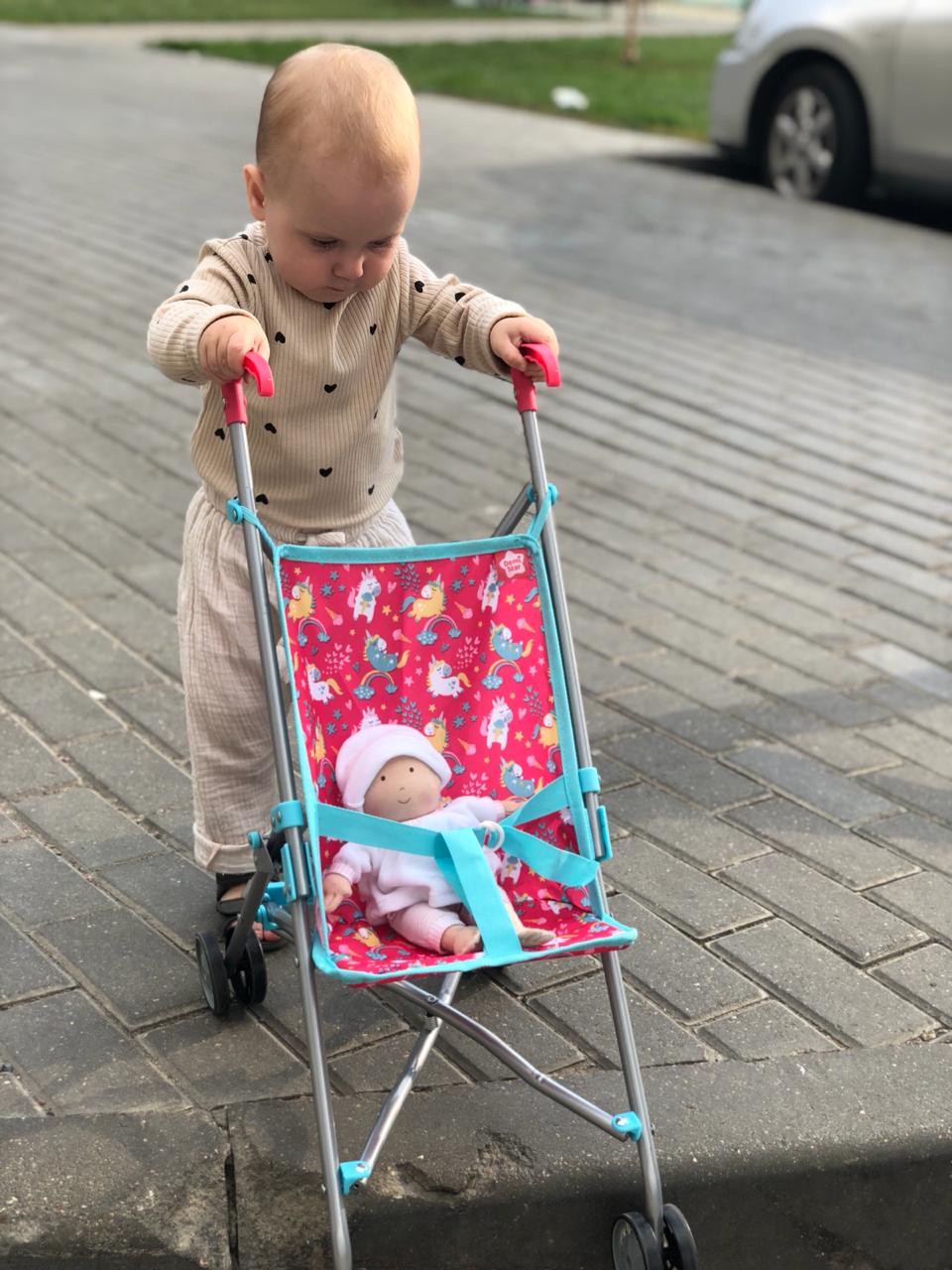 Zachte Baby Doll in Roze Outfit & Bijpassende Muts